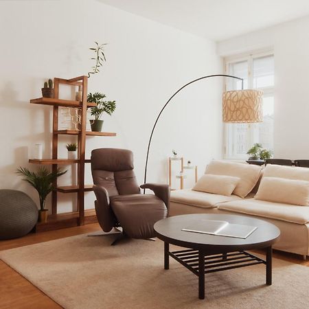 Stylish Designer Apartment At The Center Of Vienna Naschmarkt Exterior photo